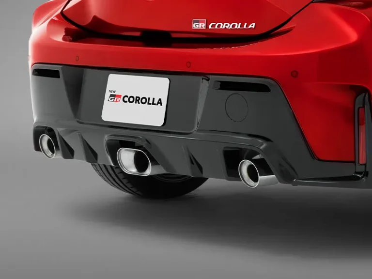 Exquisite Triple Pipe Exhaust System